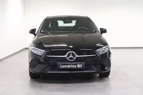 Mercedes-Benz A250 E 2024 photo 2