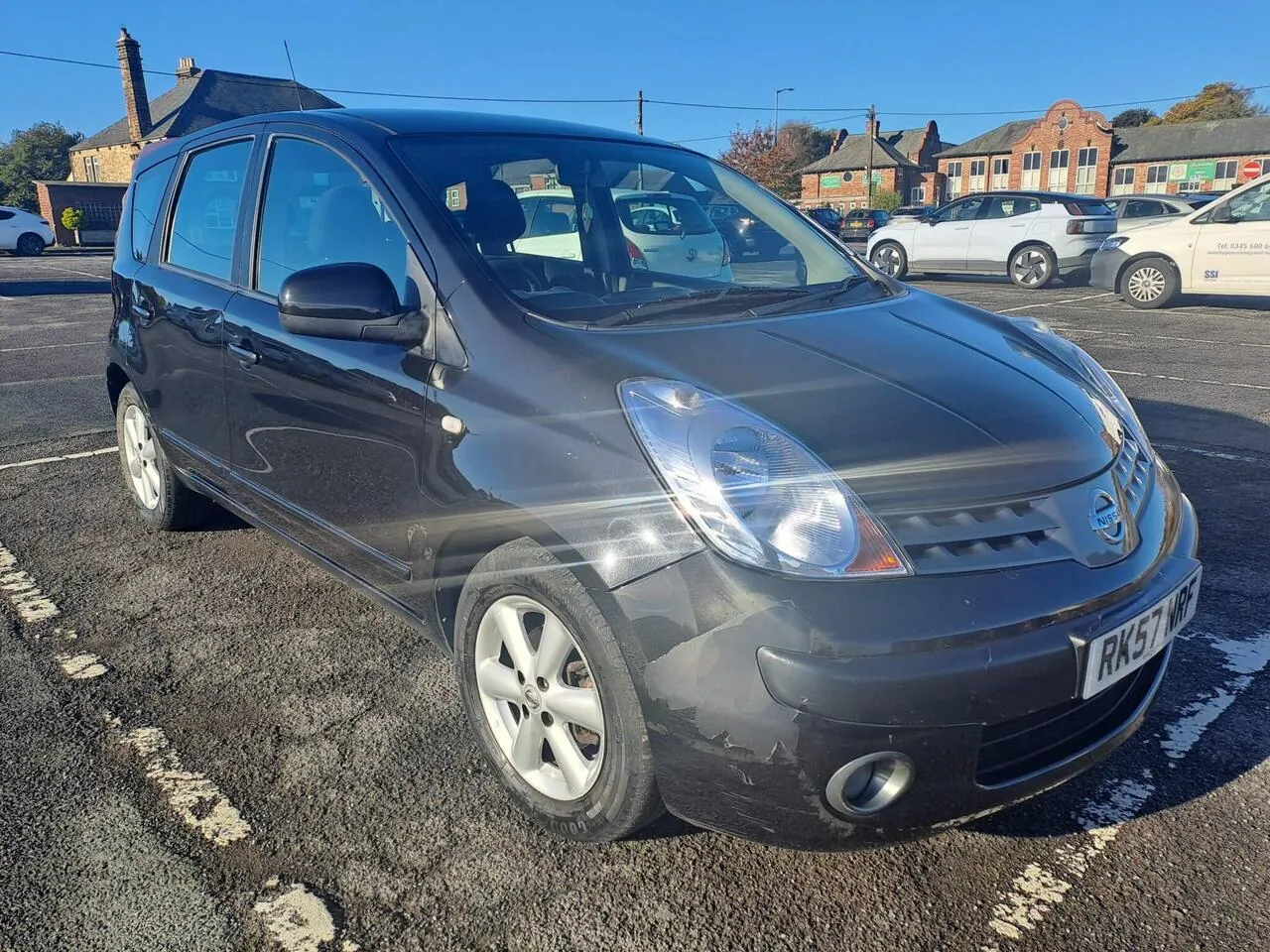 Nissan Note 2007 photo 2