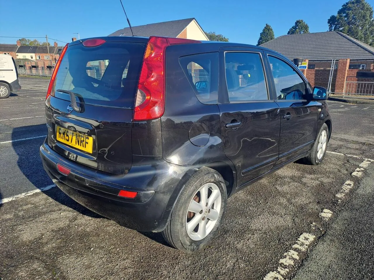 Nissan Note 2007 photo 5