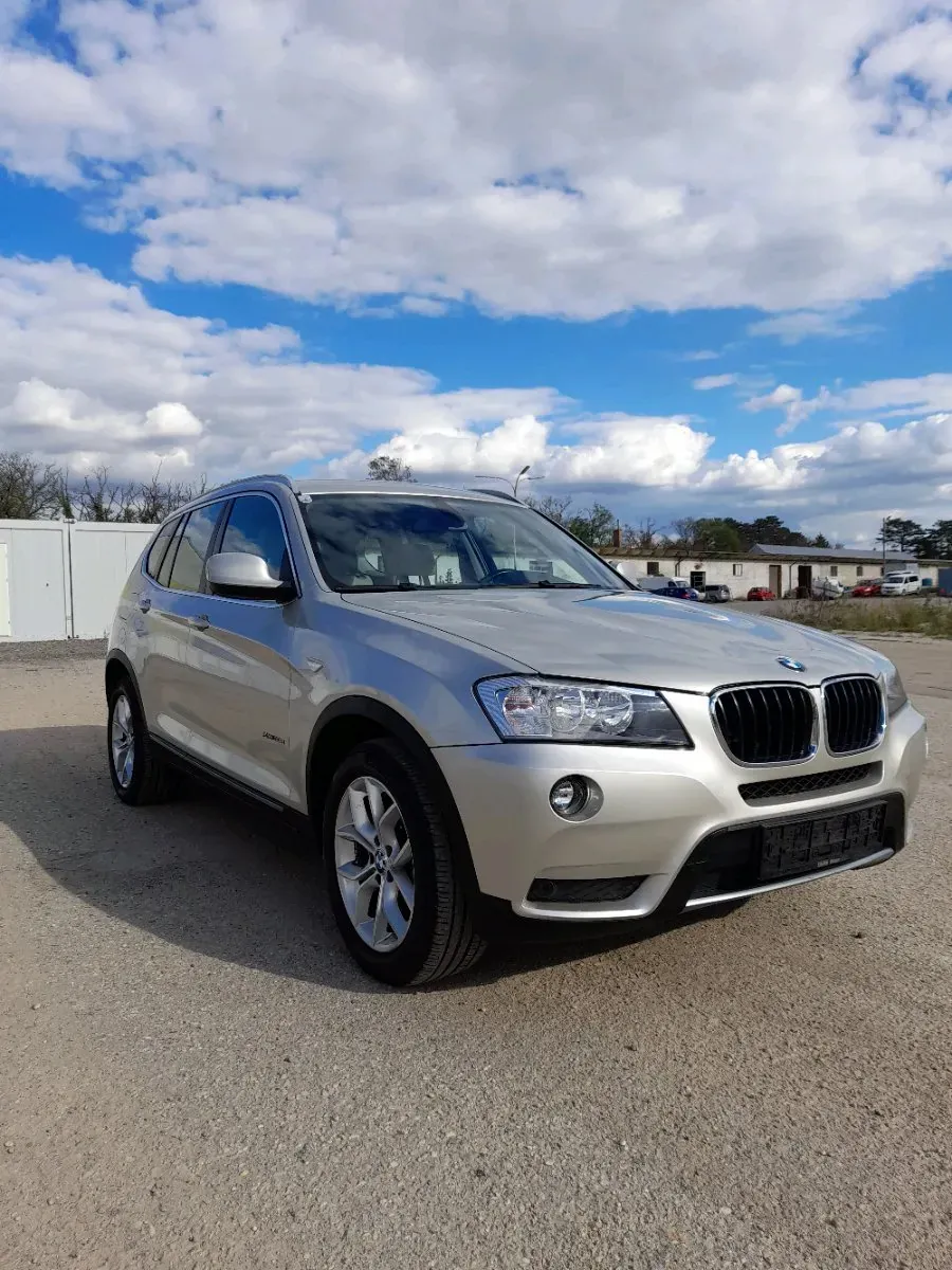 BMW X3 2011 photo 3