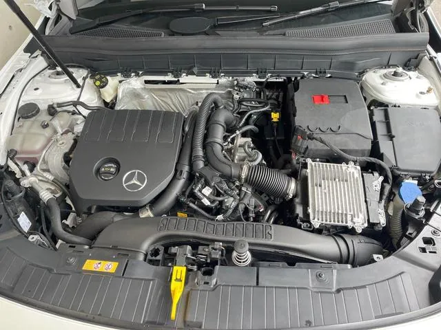 Mercedes-Benz Glb 200D Amg Line 2020 photo 4