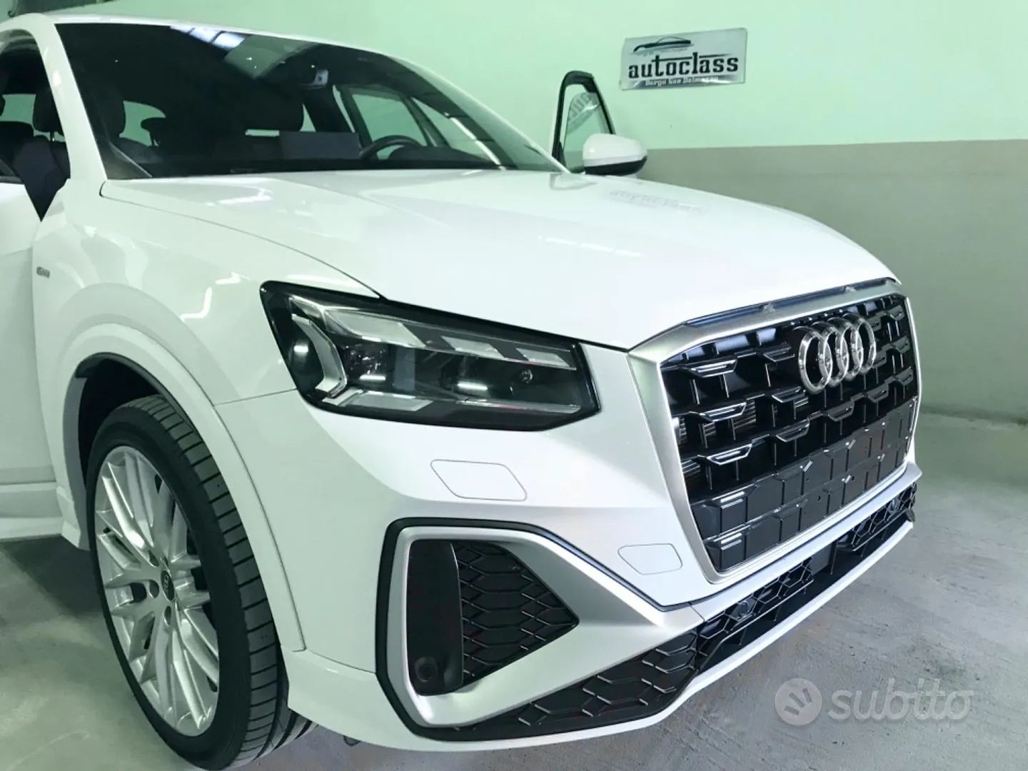 Audi Q2 2025 photo 3