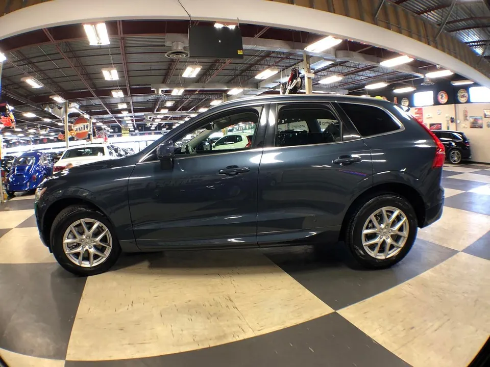 Volvo Xc60 2021 photo 4