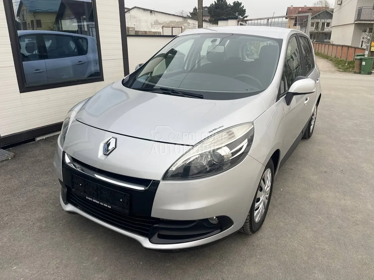 Renault Scenic 2012 photo 2