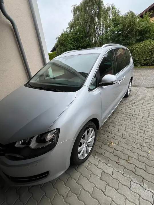 Volkswagen Sharan 2015 photo 2