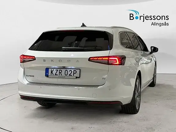 Skoda Superb 2024 photo 3