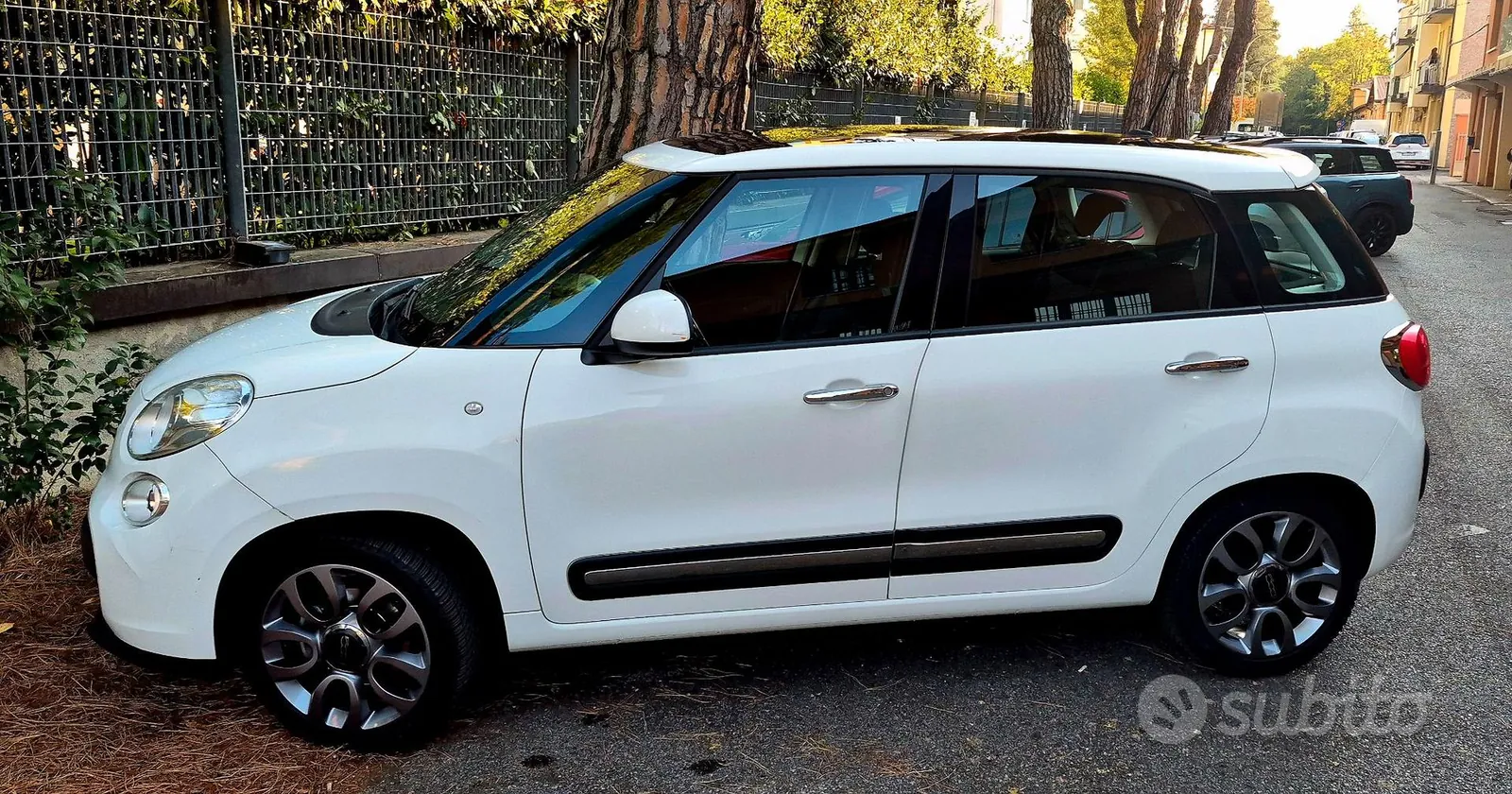 Fiat 500L 2015 photo 2
