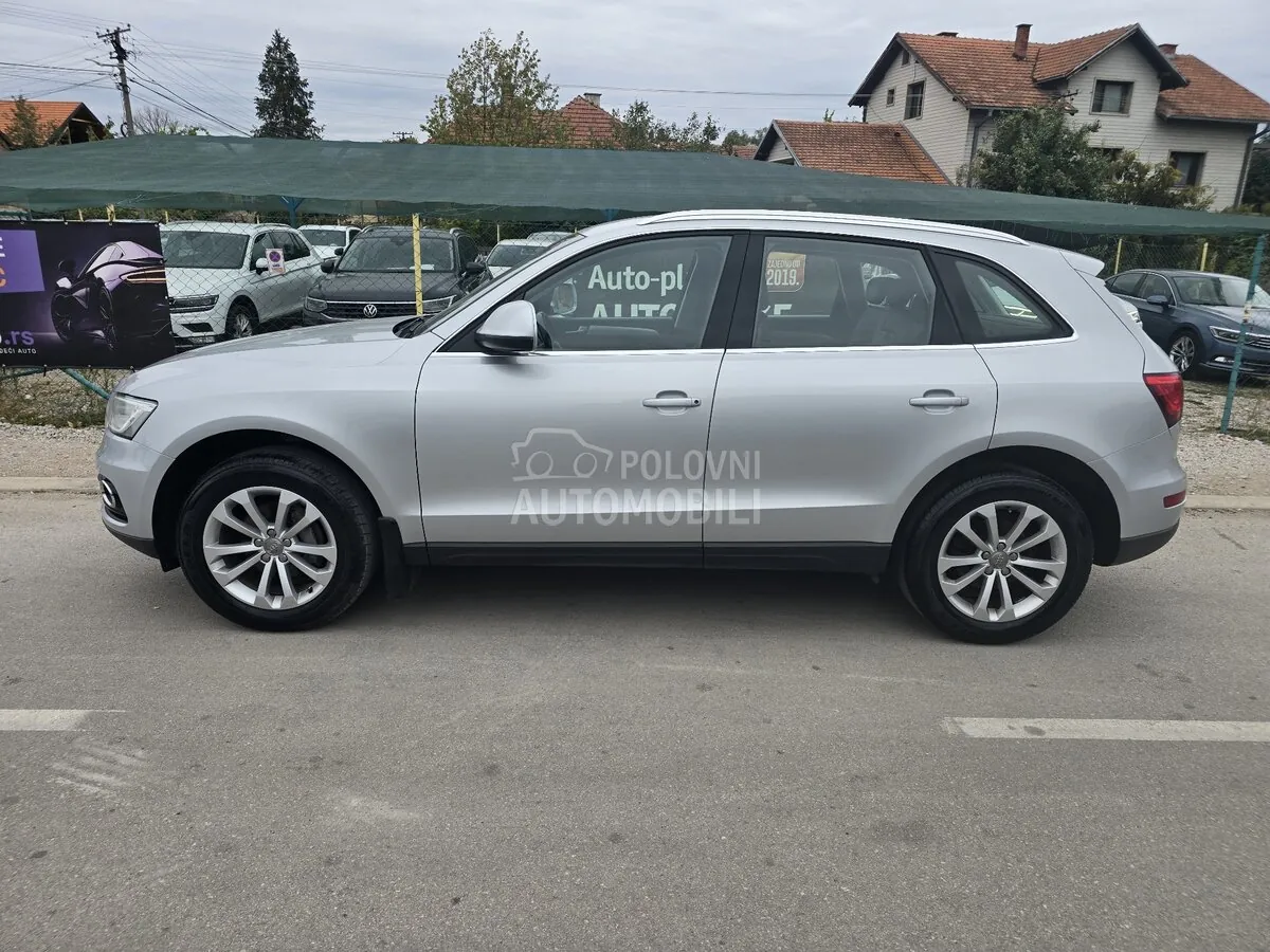 Audi Q5 2013 photo 2