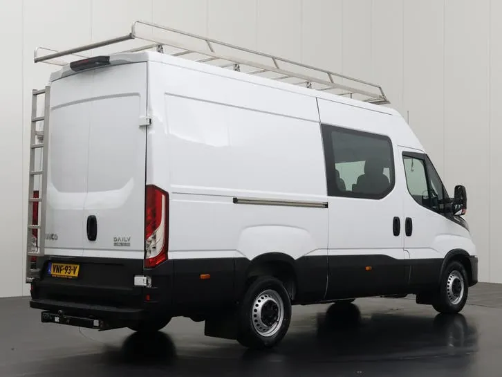 Iveco Daily 2022 photo 2