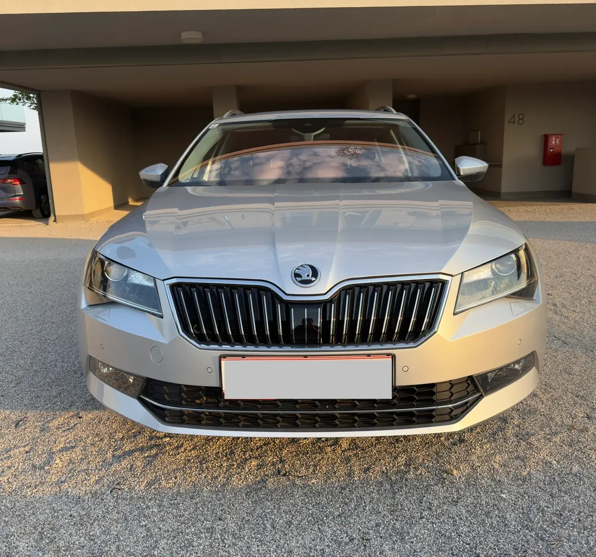 Skoda Superb 2019 photo 2