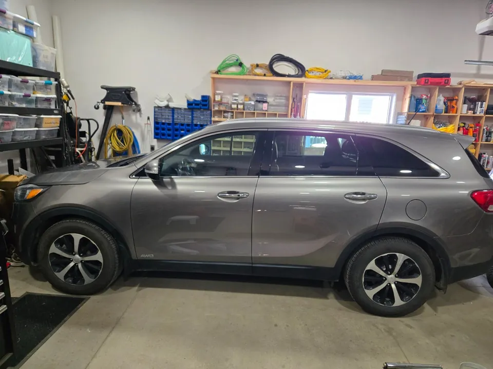 Kia Sorento 2016 photo 2