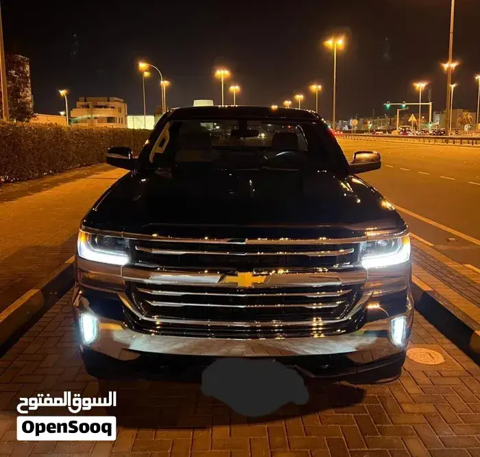 Chevrolet Silverado 2018 photo 2