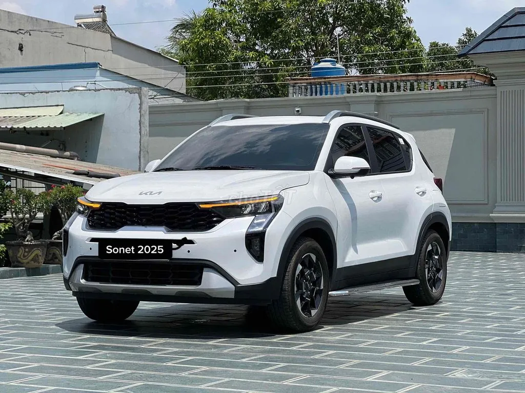 Kia Sonet 2025 photo 2