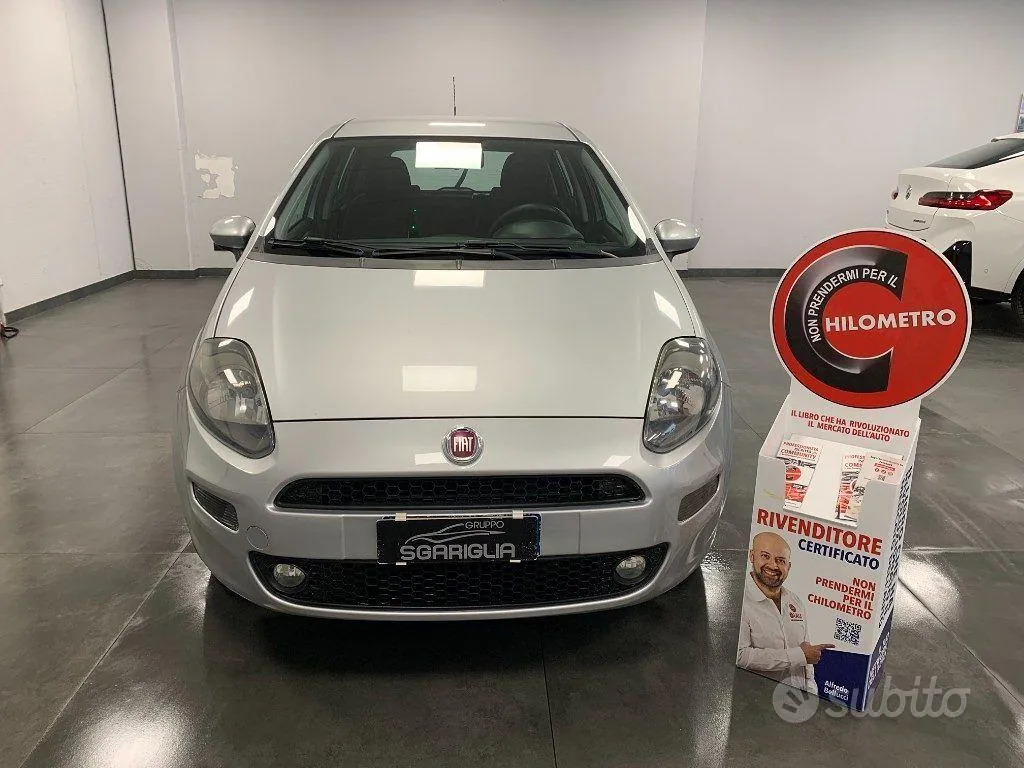 Fiat Punto 2013 photo 2