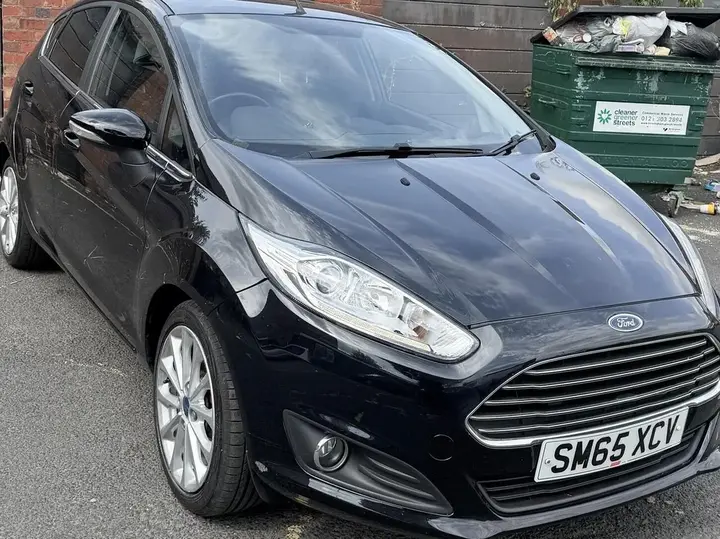 Ford Fiesta 2015 photo 3