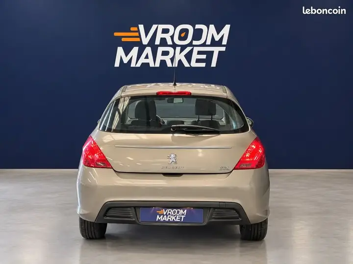 Peugeot 308 2011 photo 4