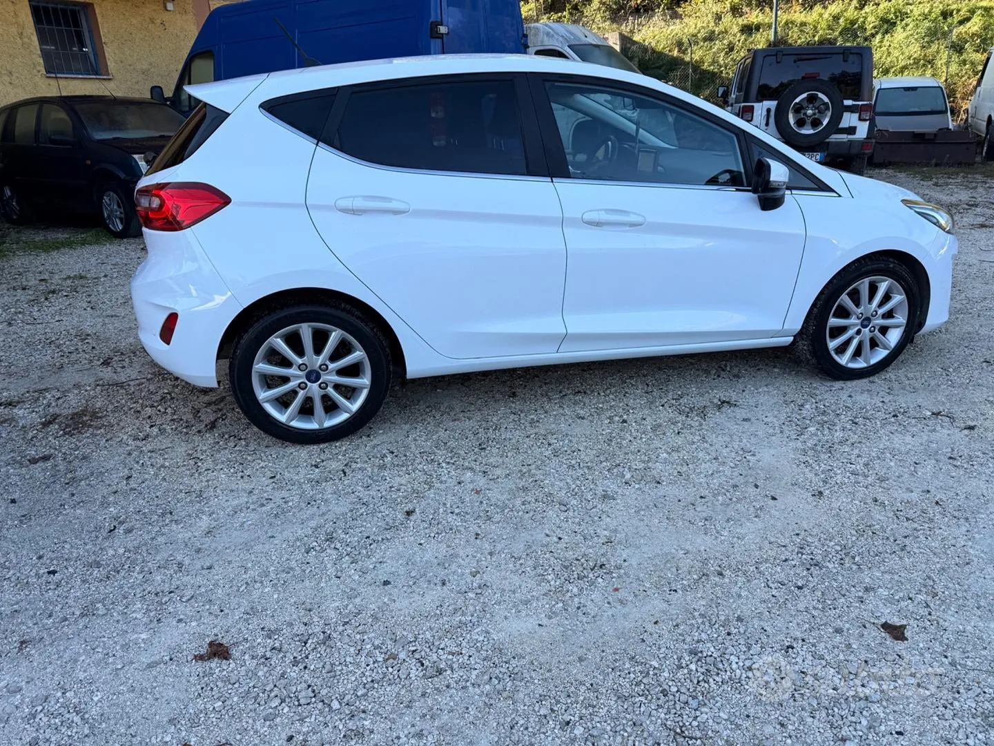 Ford Fiesta 2017 photo 3