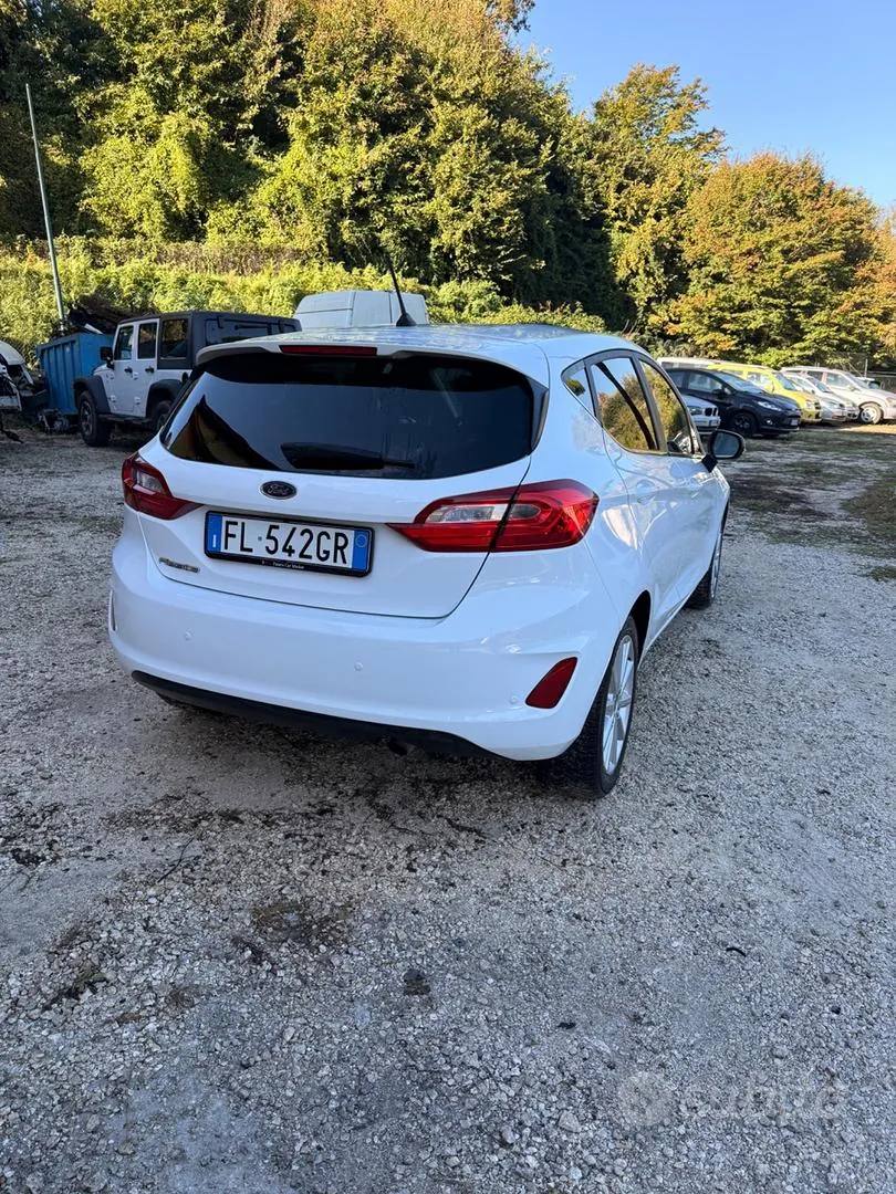 Ford Fiesta 2017 photo 4