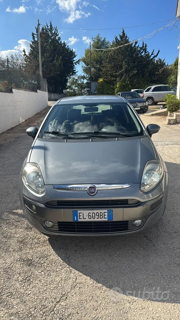 Fiat Punto Evo 2011 photo 4
