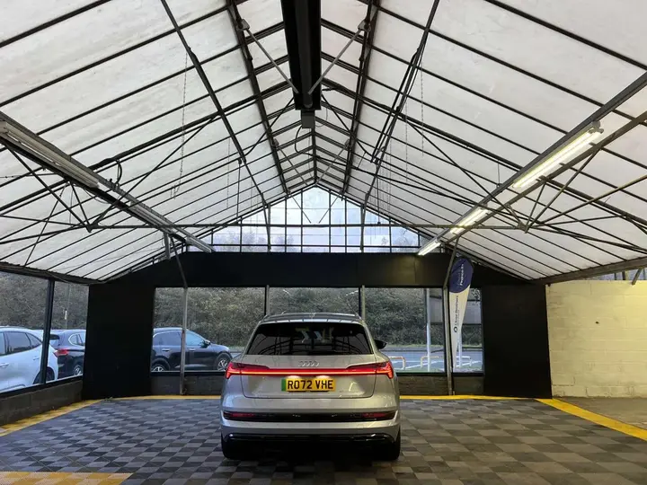Audi E-Tron 2022 photo 5