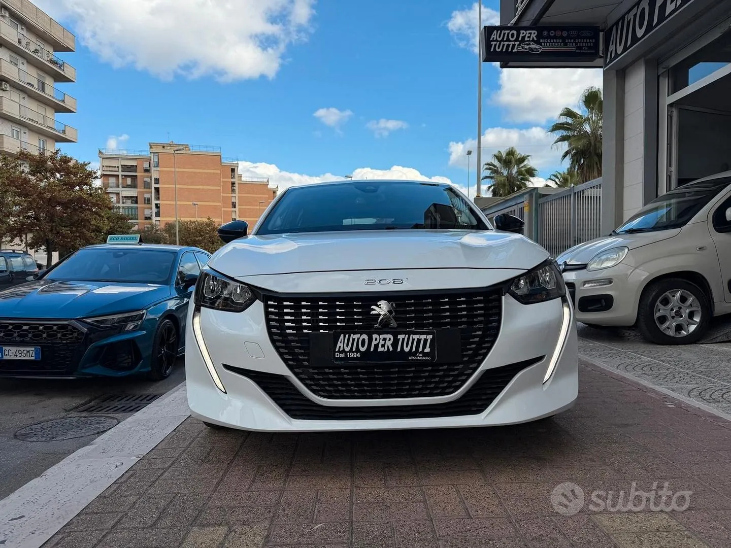 Peugeot 208