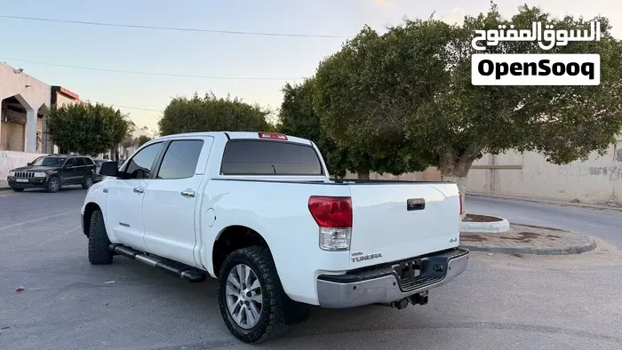 Toyota Tundra 2012 photo 4