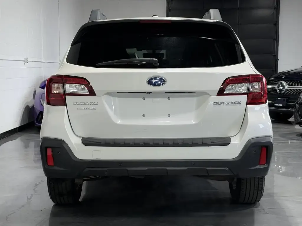 Subaru Outback 2018 photo 4