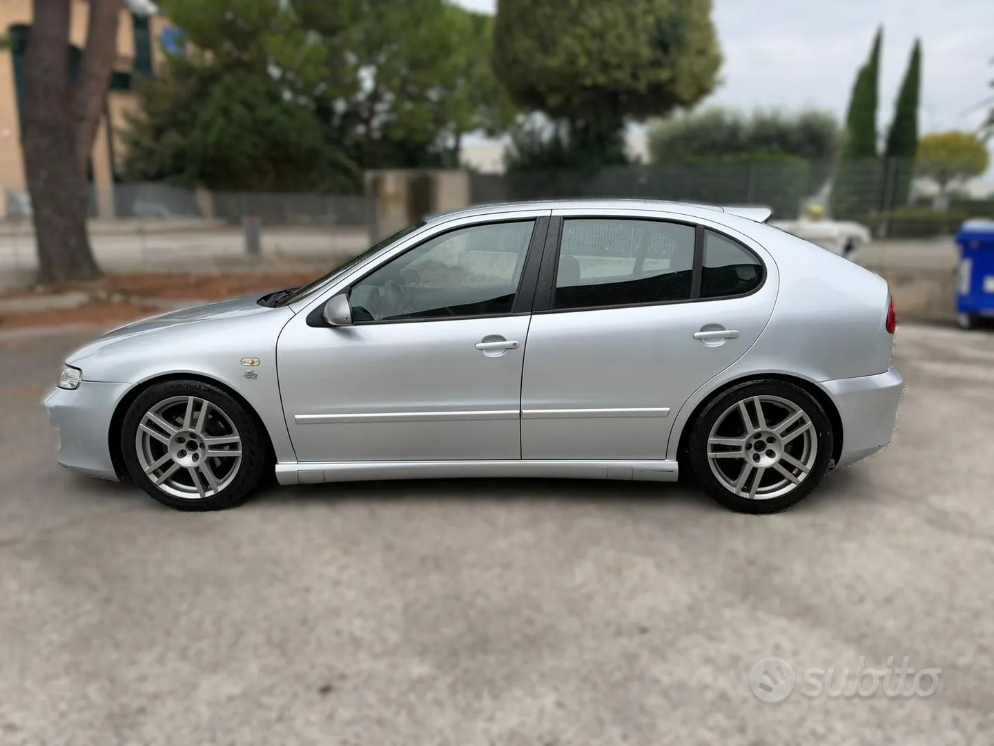 Seat Leon 2005 photo 2