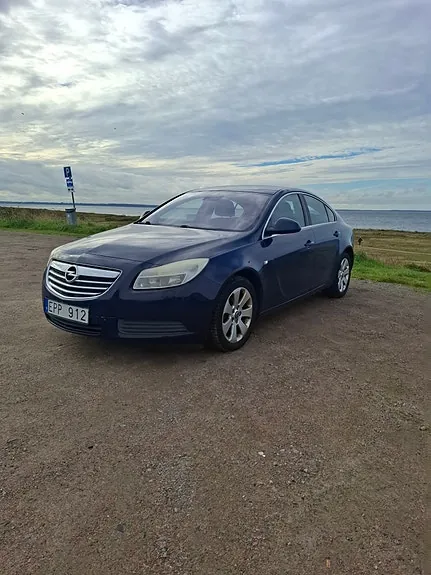 Opel Insignia 2009 photo 2