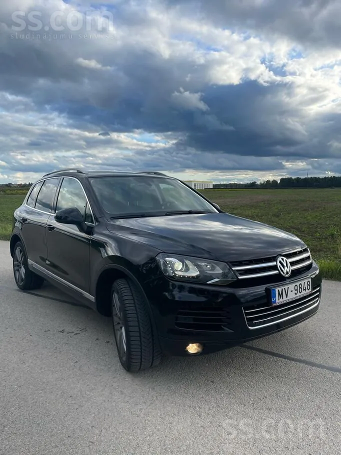 Volkswagen Touareg 2011 photo 2