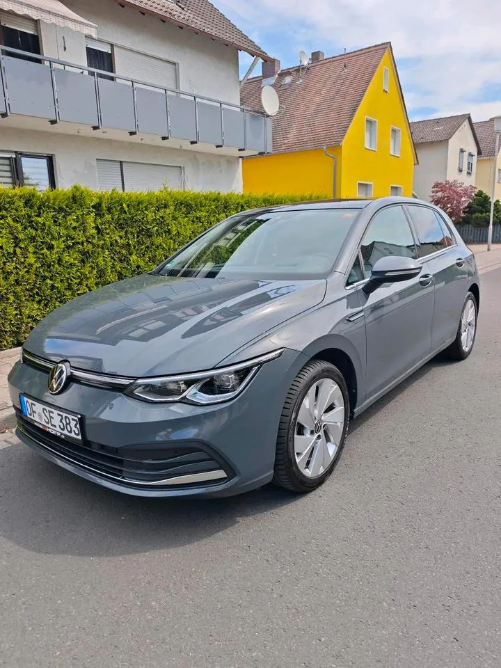 Volkswagen Golf 8