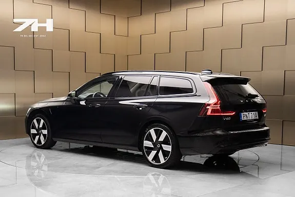 Volvo V60 2024 photo 3