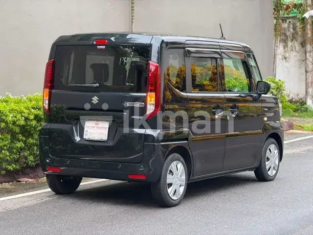 Suzuki Spacia 2023 photo 4