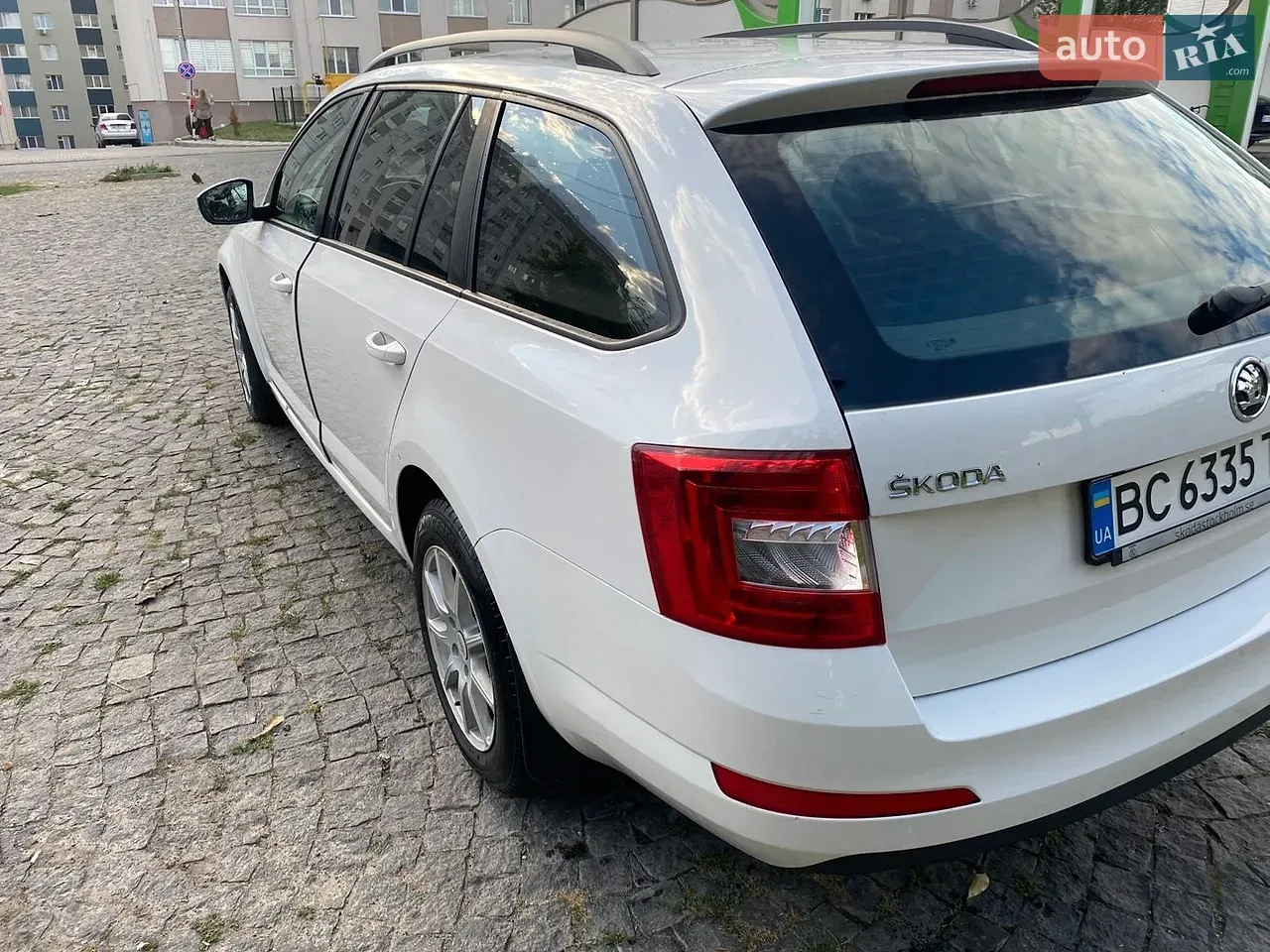 Skoda Octavia 2014 photo 4