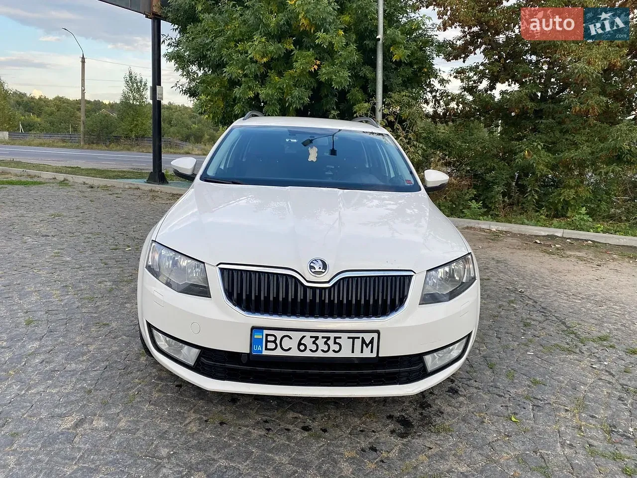 Skoda Octavia 2014 photo 2