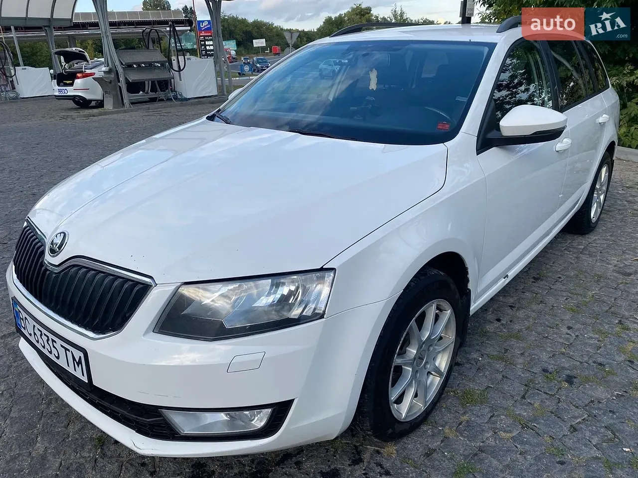 Skoda Octavia 2014 photo 3