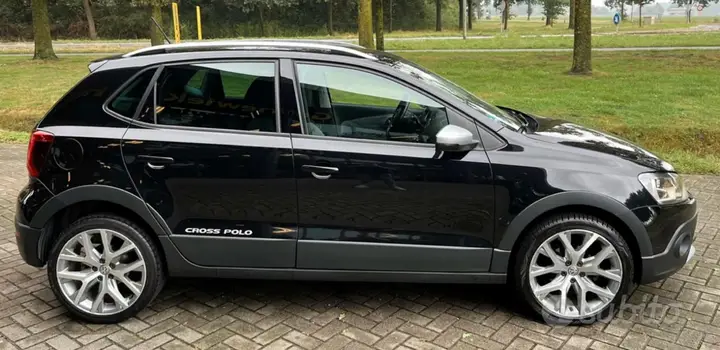 Volkswagen Polo Cross 2015 photo 2