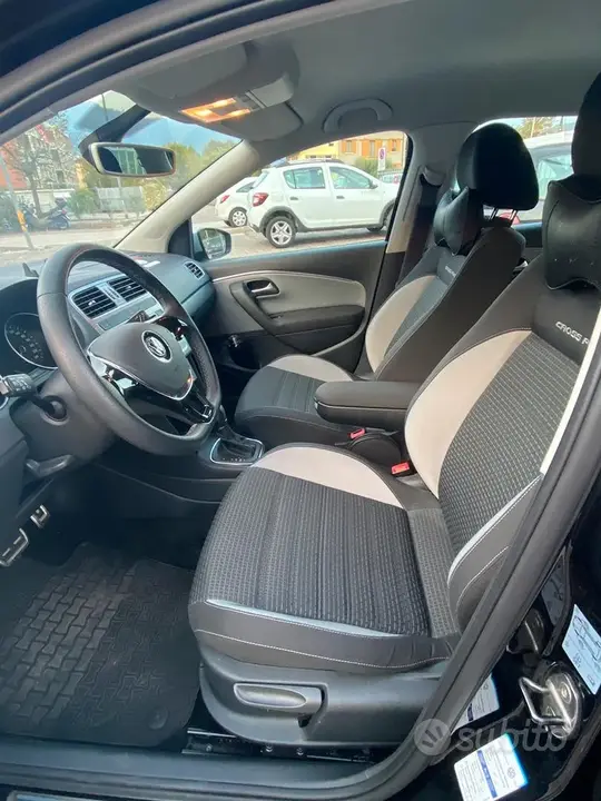 Volkswagen Polo Cross 2015 photo 3