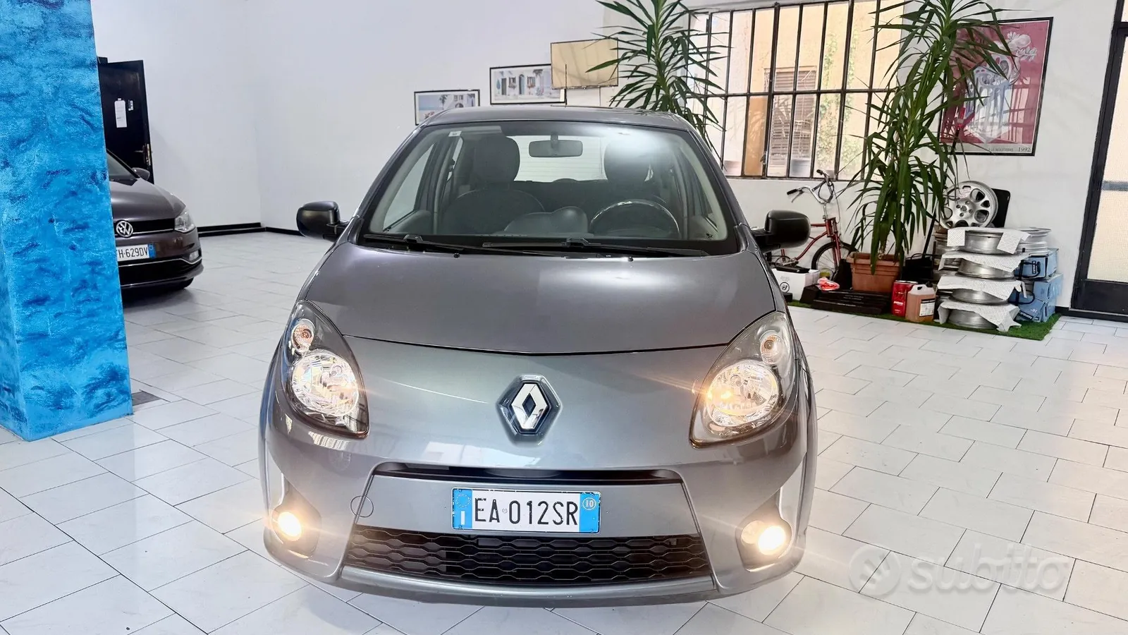 Renault Twingo 2010 photo 2