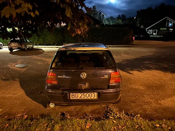 Volkswagen Golf Iv 2001 photo 2