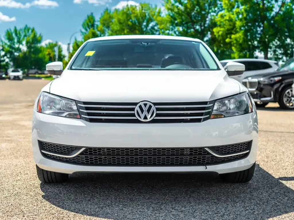 Volkswagen Passat 2015 photo 2
