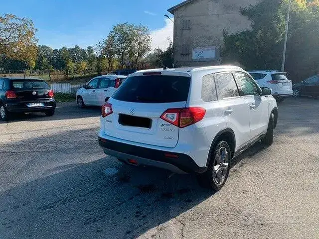 Suzuki Vitara 2015 photo 3