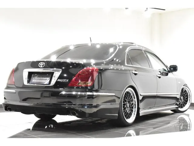 Toyota Crown Majesta 2006 photo 3