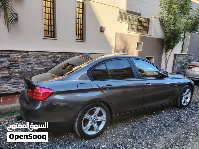 BMW 3 Series 2013 photo 3