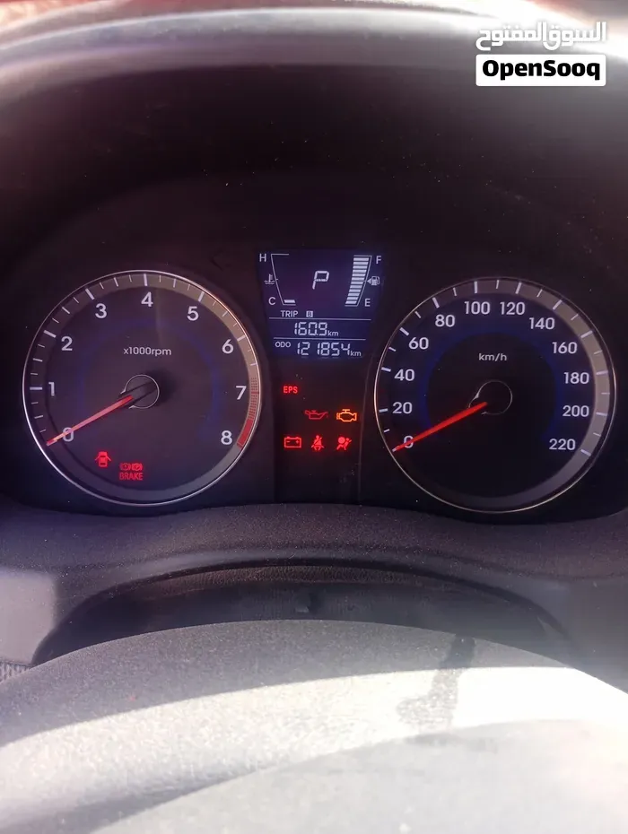 Hyundai Accent 2012 photo 5