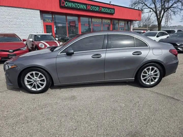 Mercedes-Benz A-Class 2020 photo 3