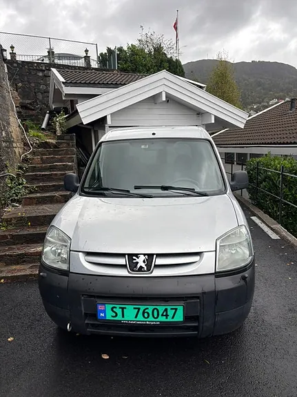 Peugeot Partner 2003 photo 2
