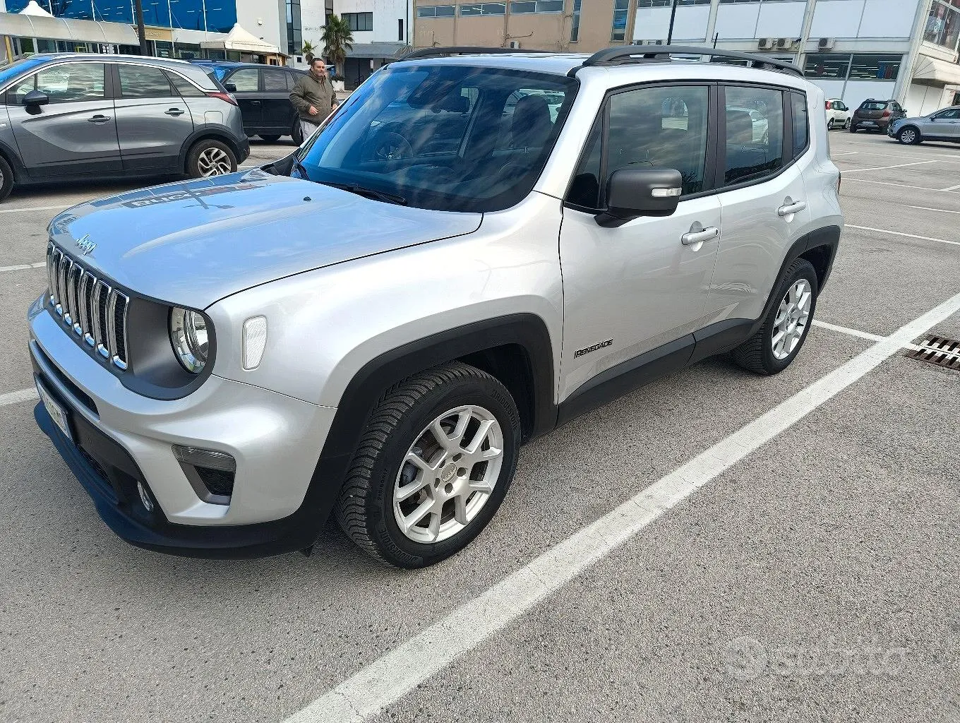 Jeep Renegade 2019 photo 2