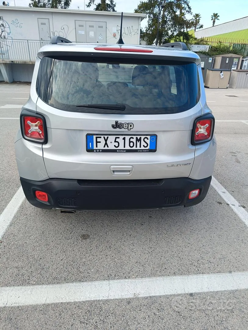 Jeep Renegade 2019 photo 3
