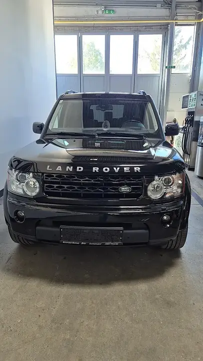 Land Rover Discovery 4 2011 photo 3